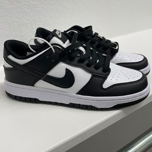 Panda dunks lows